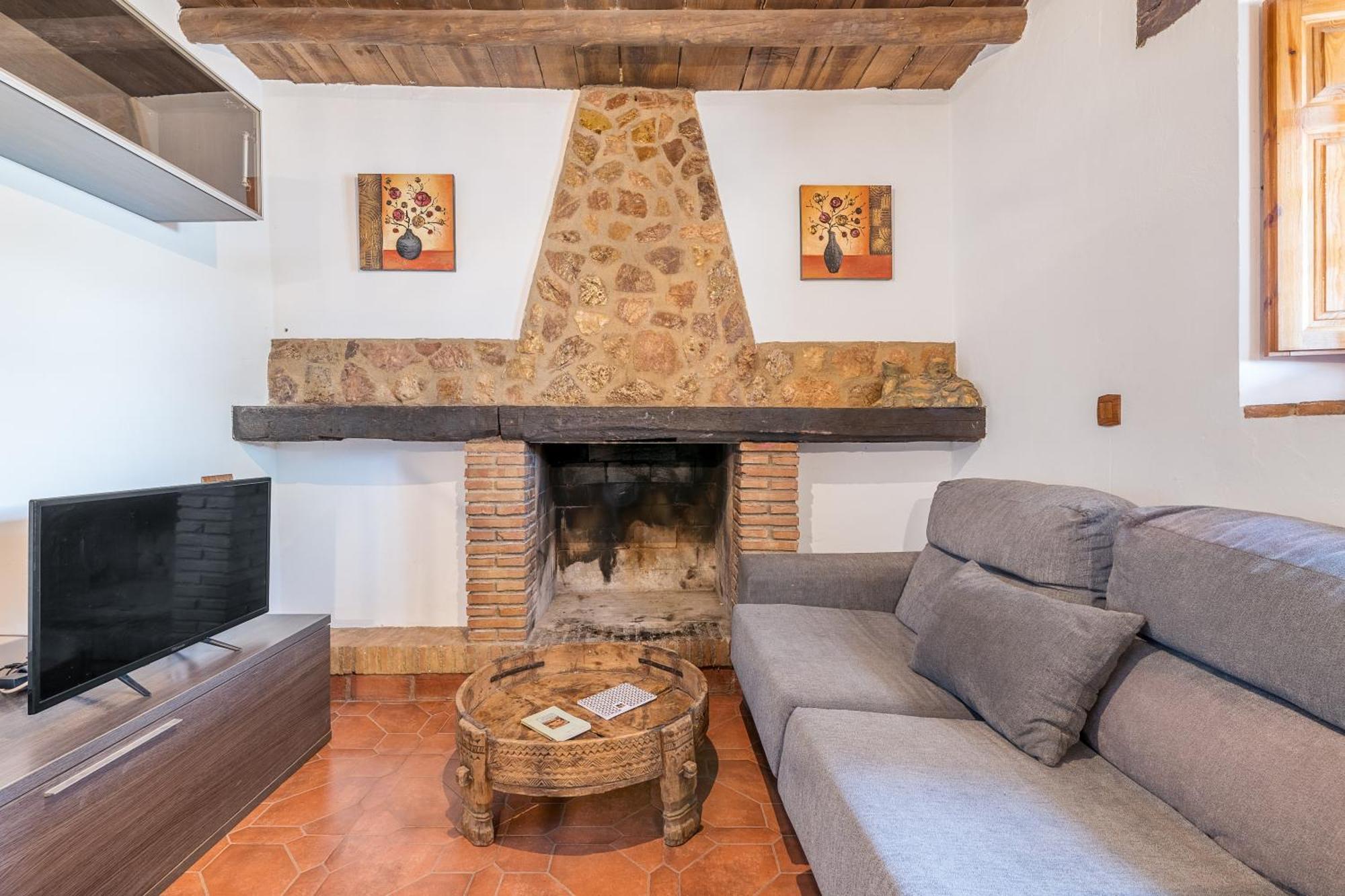 El Ventorro Guest House - Granada — Photos 2